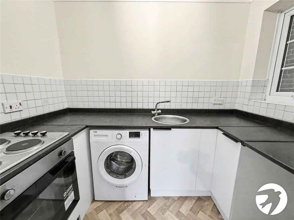Property photo 3 of 15 Picture No. 03