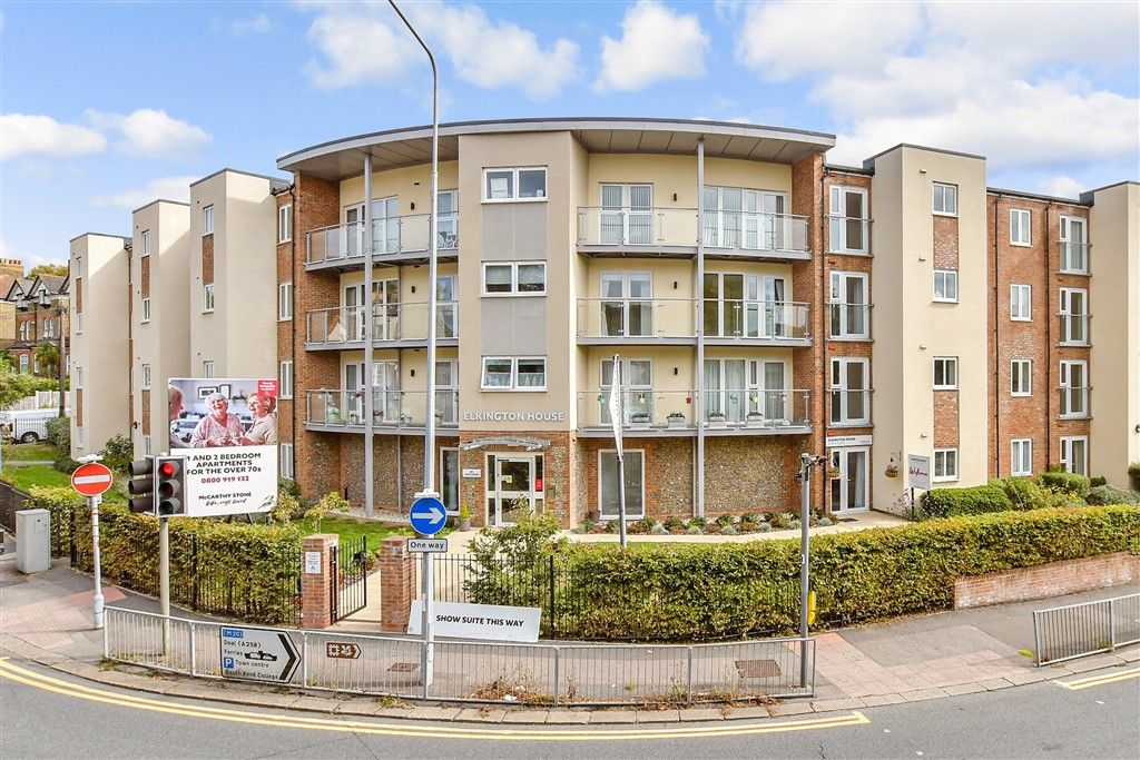 Property photo 1 of 18 External Web.....