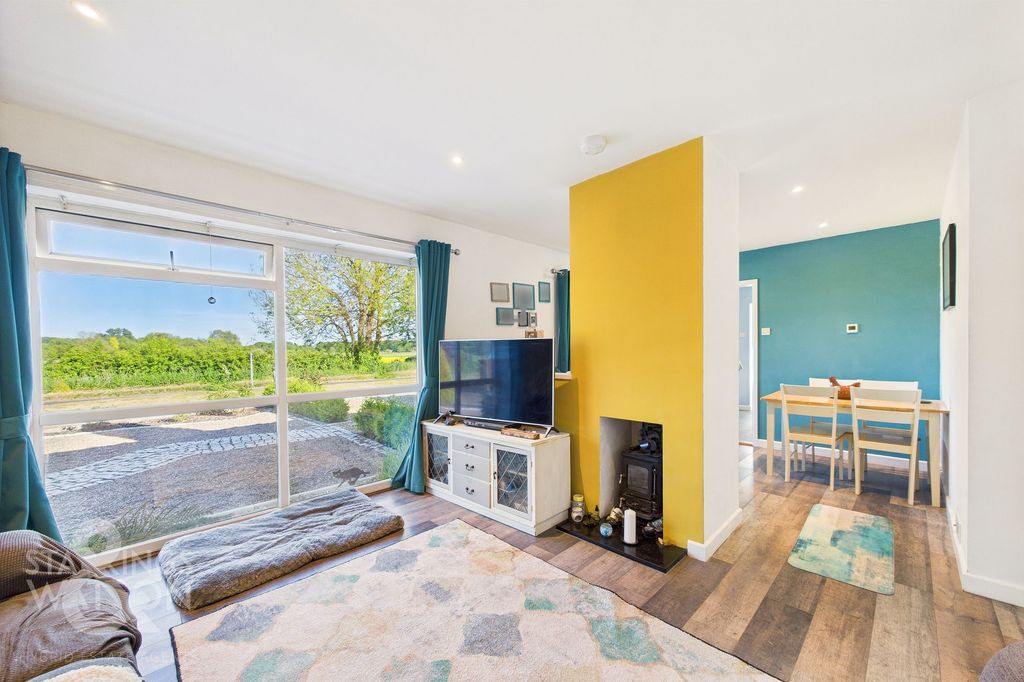 Property photo 3 of 20