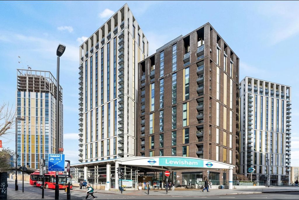 Property photo 2 of 9