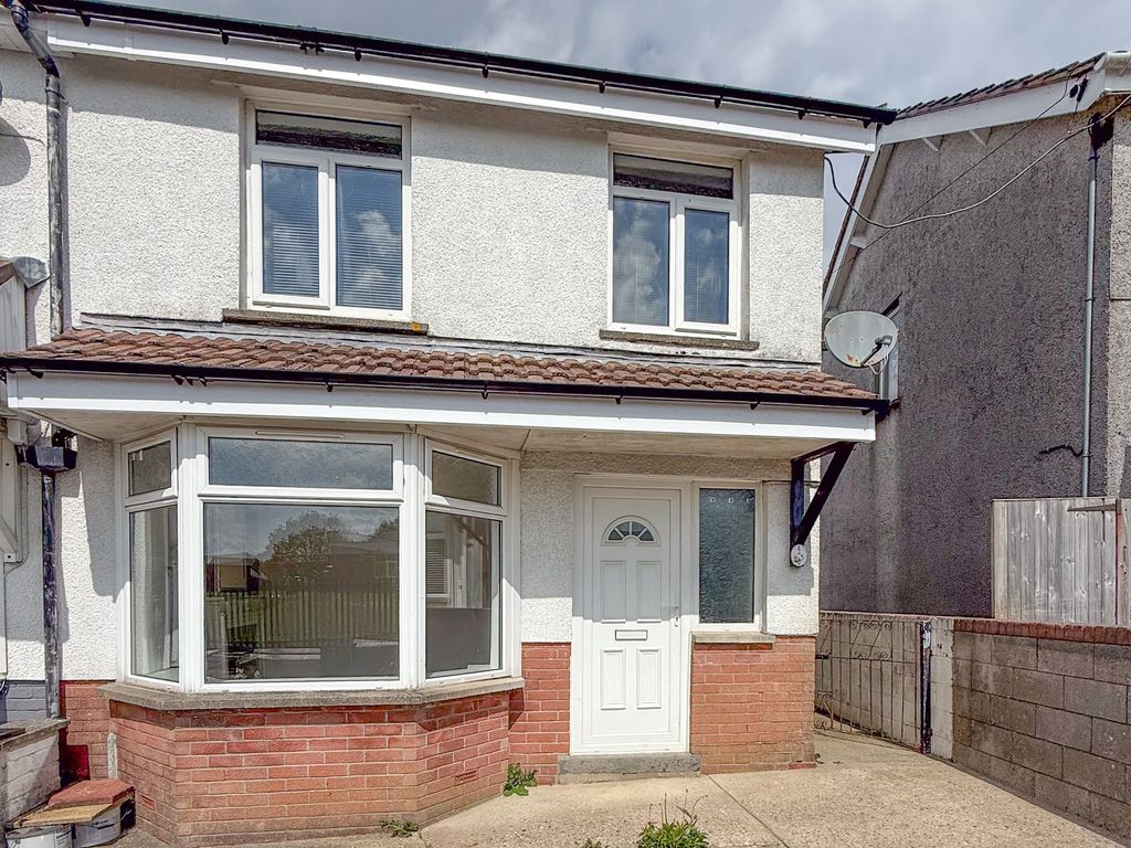 Property photo 1 of 26