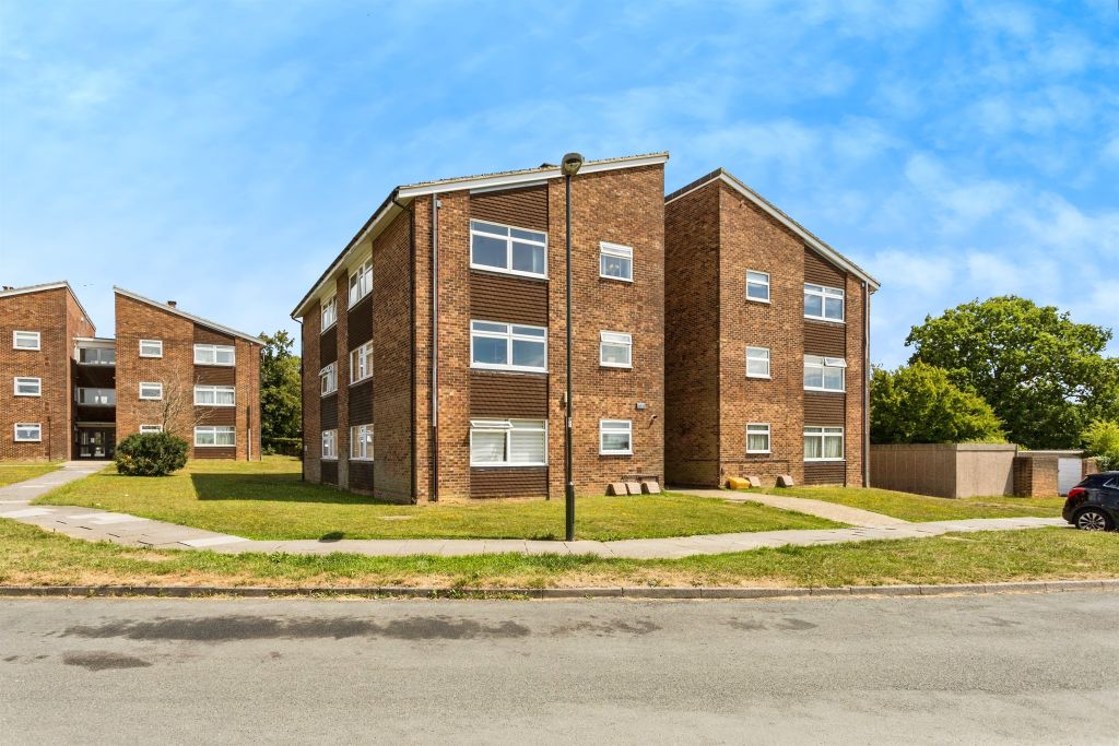Property photo 1 of 16