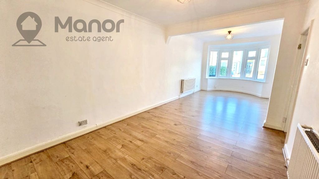 Property photo 2 of 19 Whatsapp Image 2025-12-15 At 17.40.07