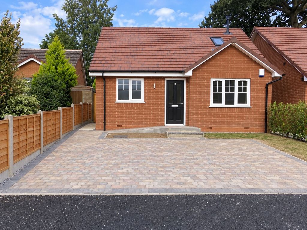 Property photo 1 of 8