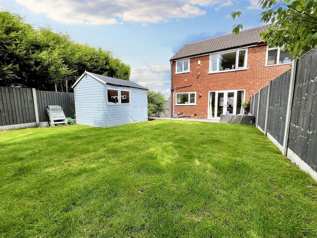 Property photo 1 of 25
