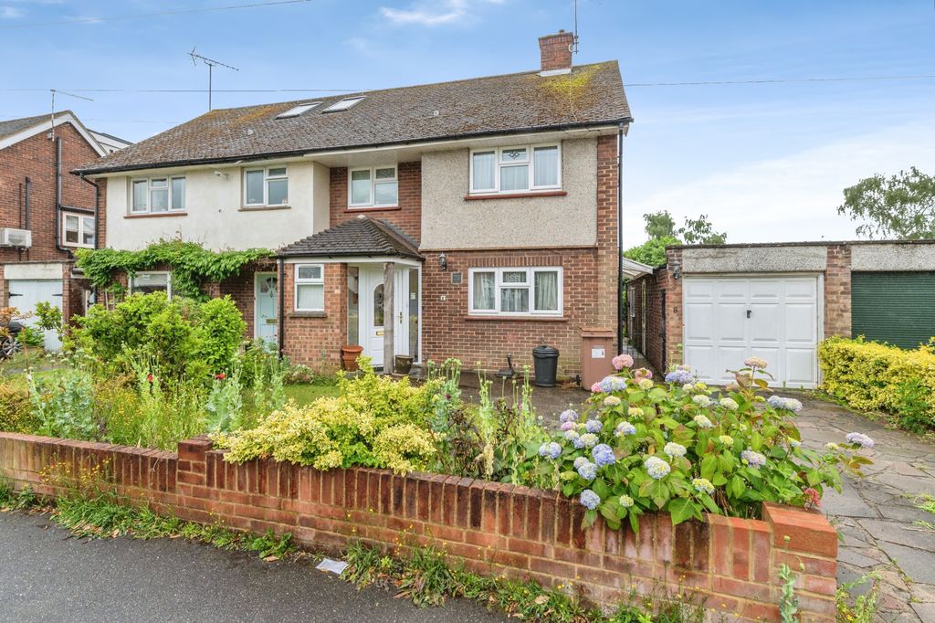 Property photo 1 of 18