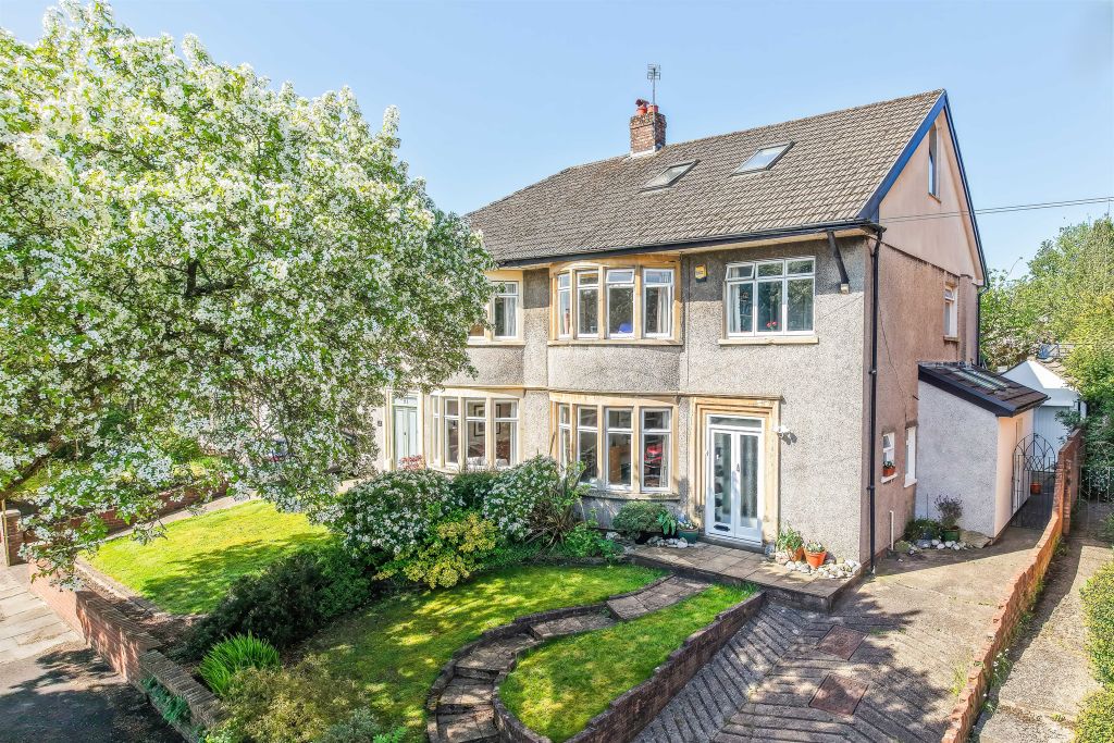 Property photo 1 of 34