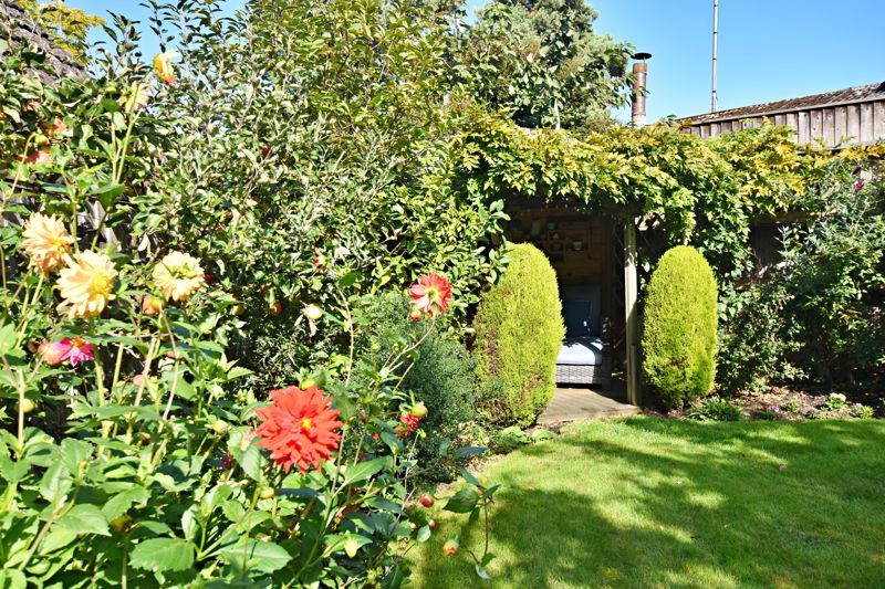 Property photo 2 of 31 Photo 5