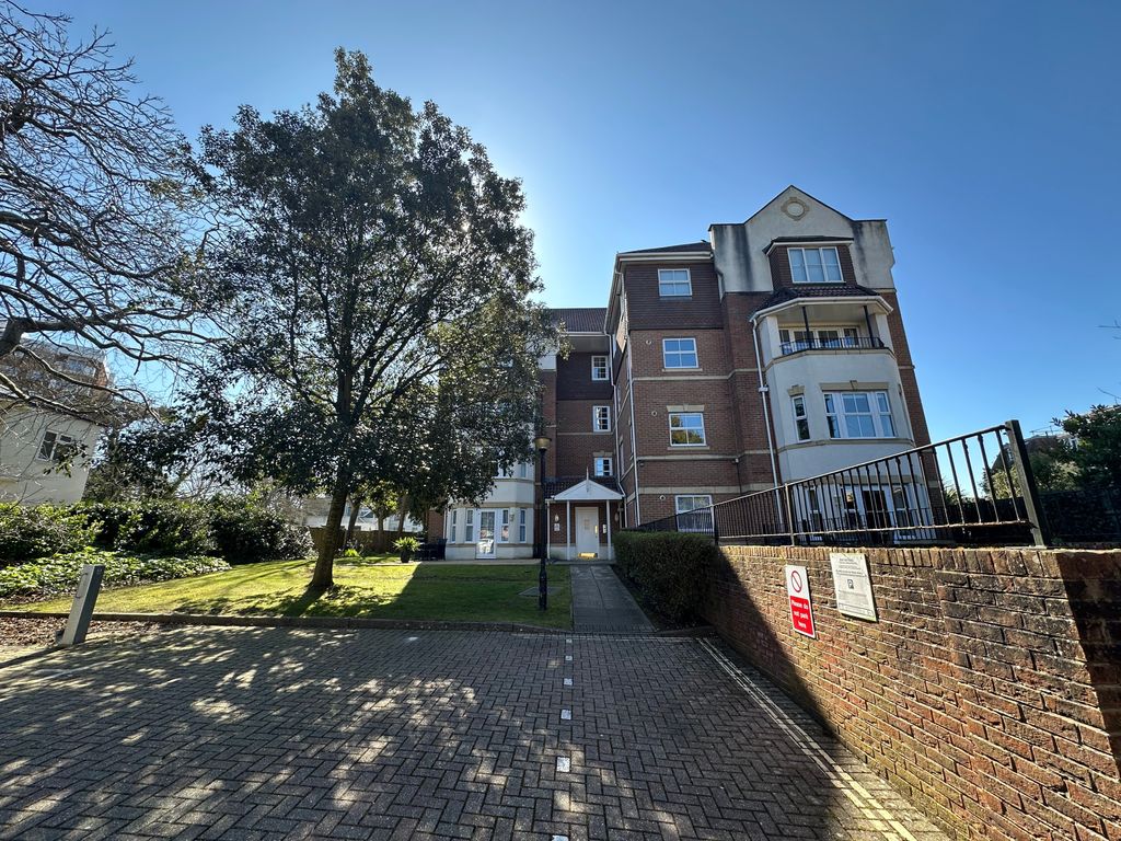 Property photo 1 of 15 Img_1985