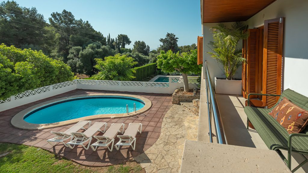 Property photo 1 of 18 Mulet-1.Jpg