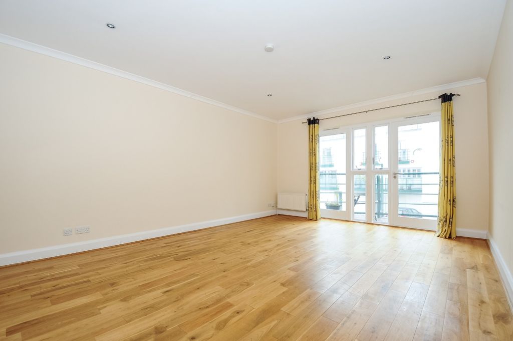 Property photo 3 of 9