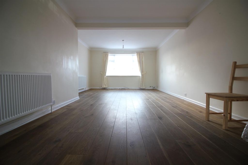 Property photo 3 of 15 Img_9952.Jpg