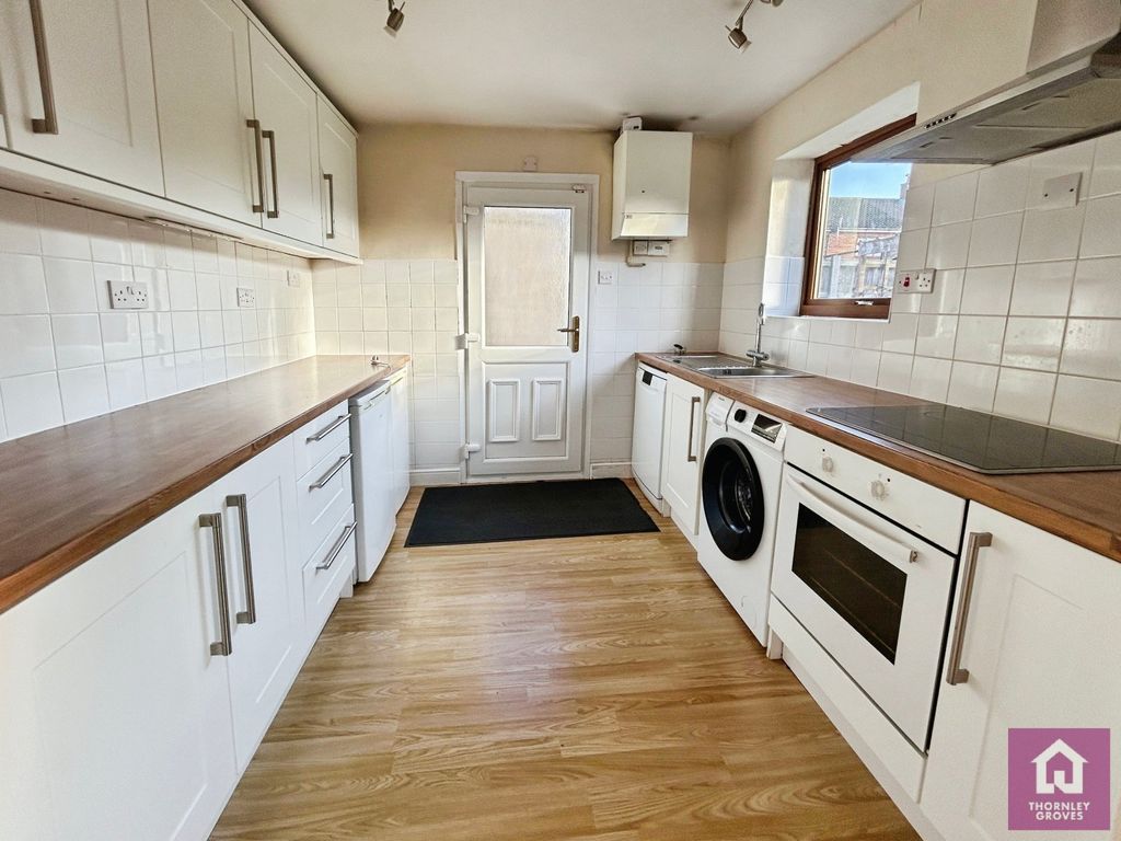 Property photo 3 of 11 Picture No. 20