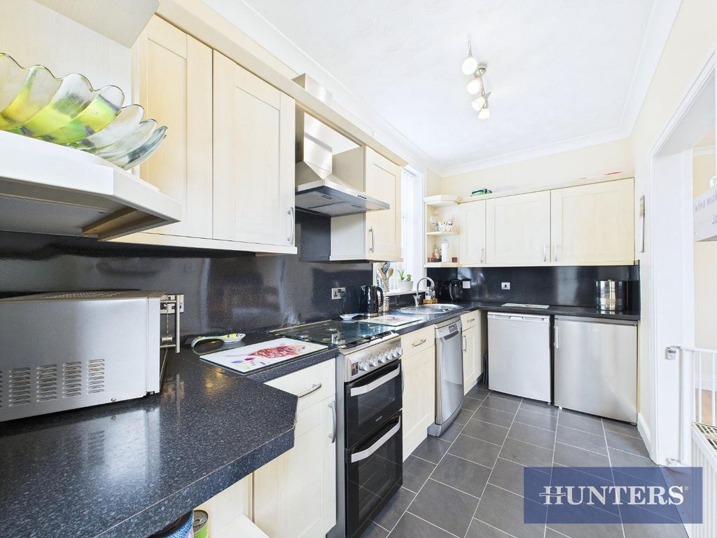 Property photo 3 of 15 Cam05333G0-Pr0015-Still015.Jpg
