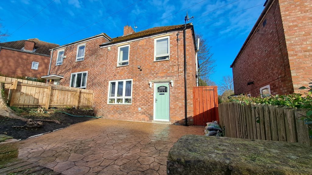 Property photo 1 of 11 Photo 11