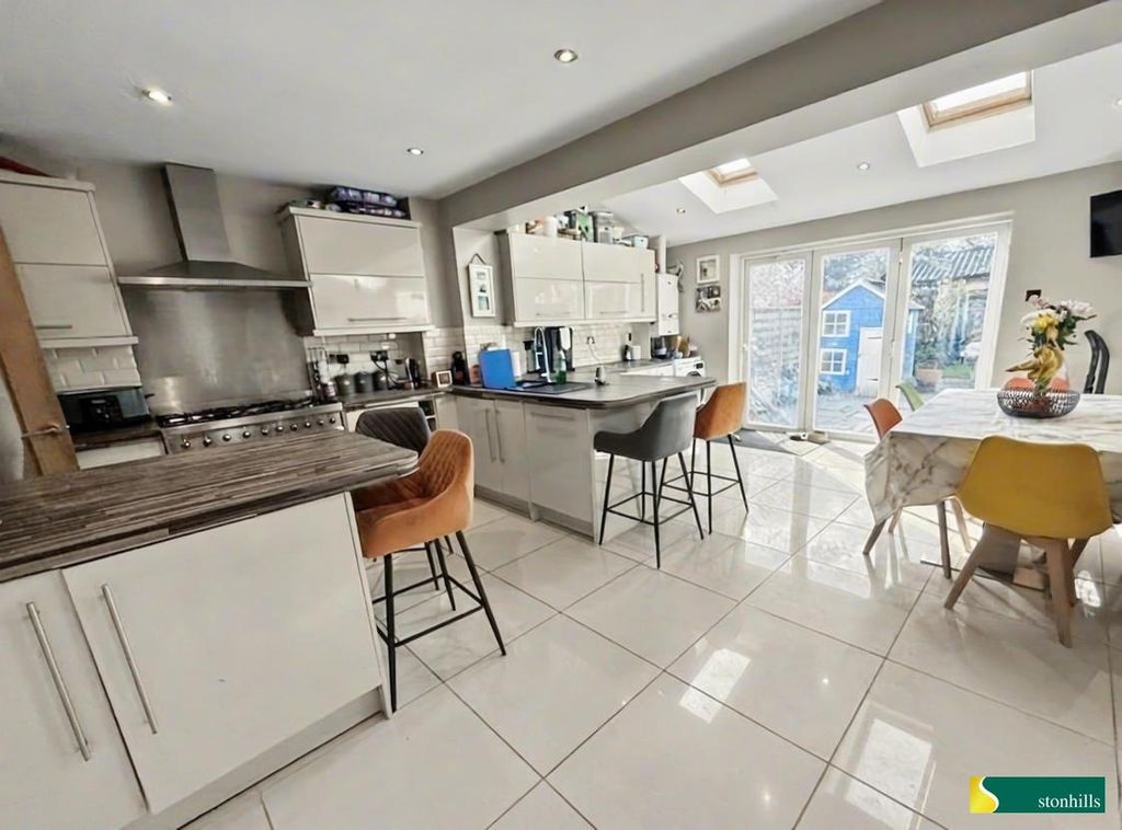 Property photo 2 of 14 13.Jpg