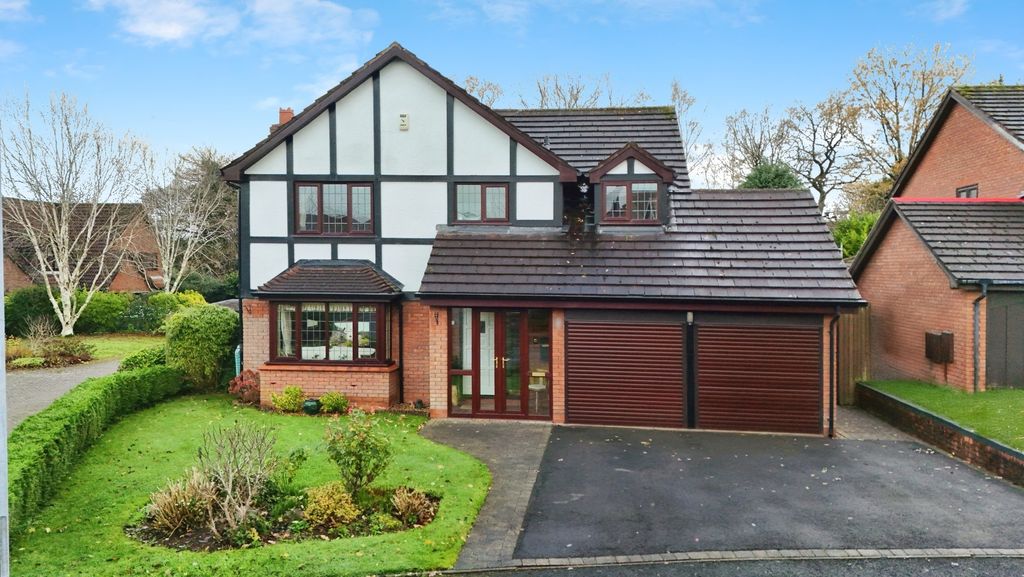 Property photo 1 of 27 4700240