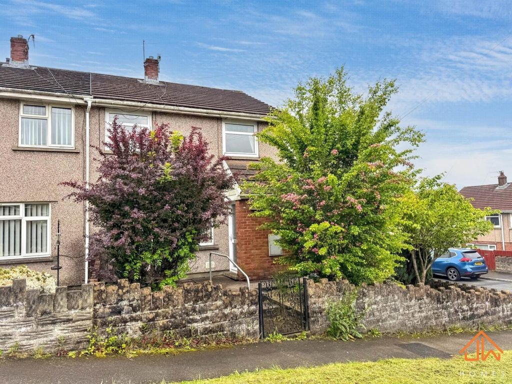 Property photo 2 of 18 Ext 1