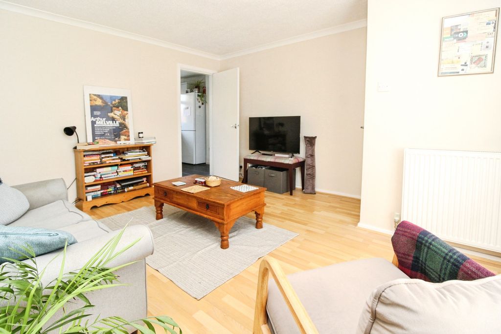 Property photo 2 of 14