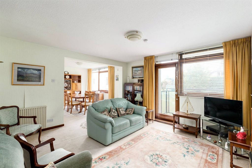 Property photo 2 of 20 Picture No. 02