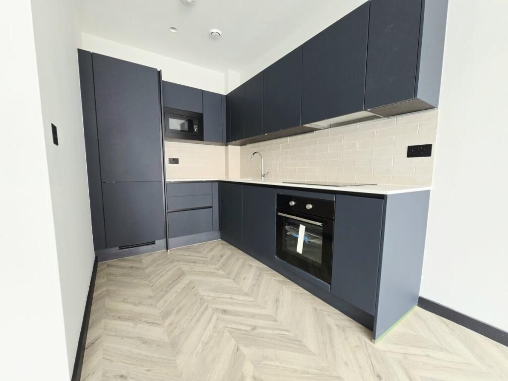 Property photo 1 of 3 1