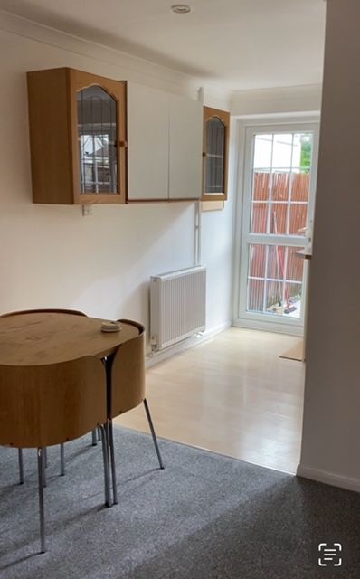 Property photo 3 of 8 Img_0327 (1)