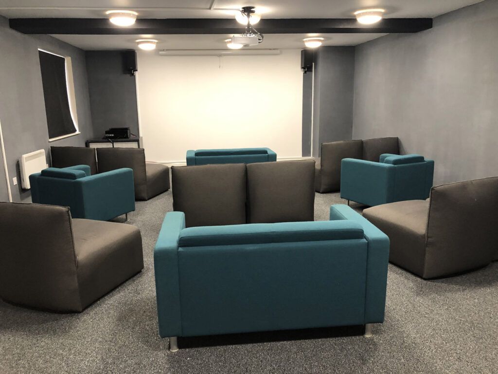 Property photo 2 of 9