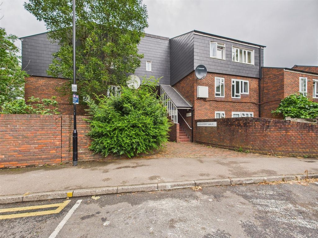 Property photo 1 of 9 Cam01358G0-Pr0168-Still010.Jpg