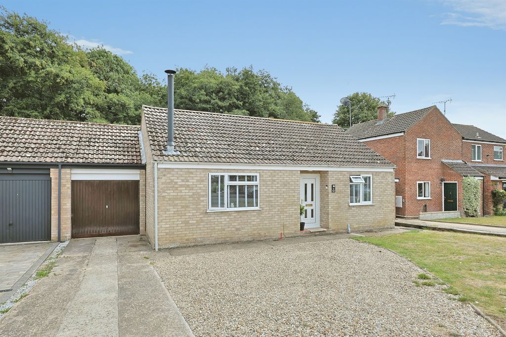 Property photo 1 of 21