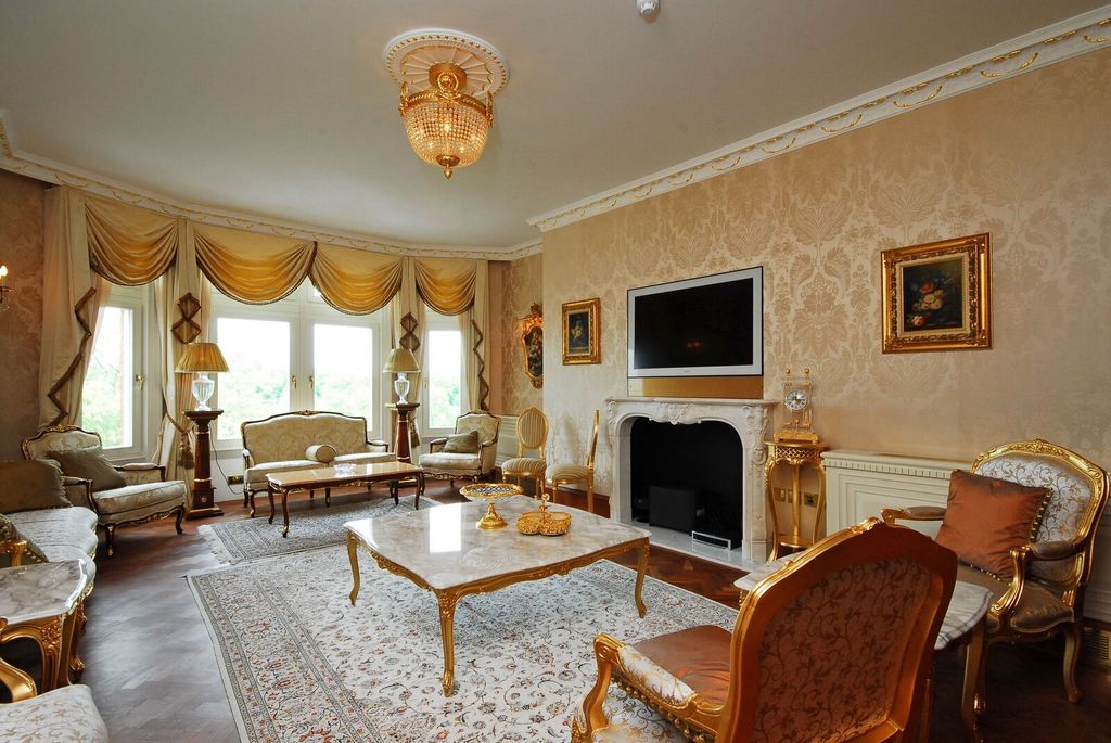 Property photo 3 of 16