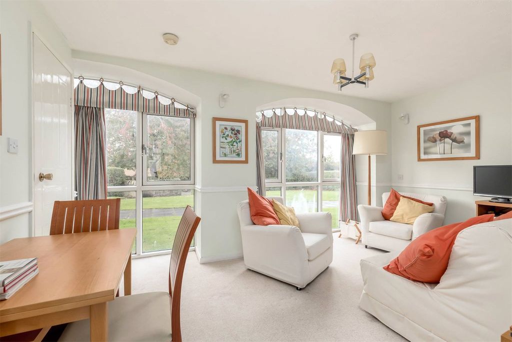 Property photo 2 of 20 Picture No. 07