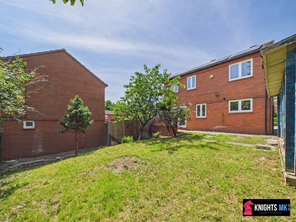 Property photo 3 of 15