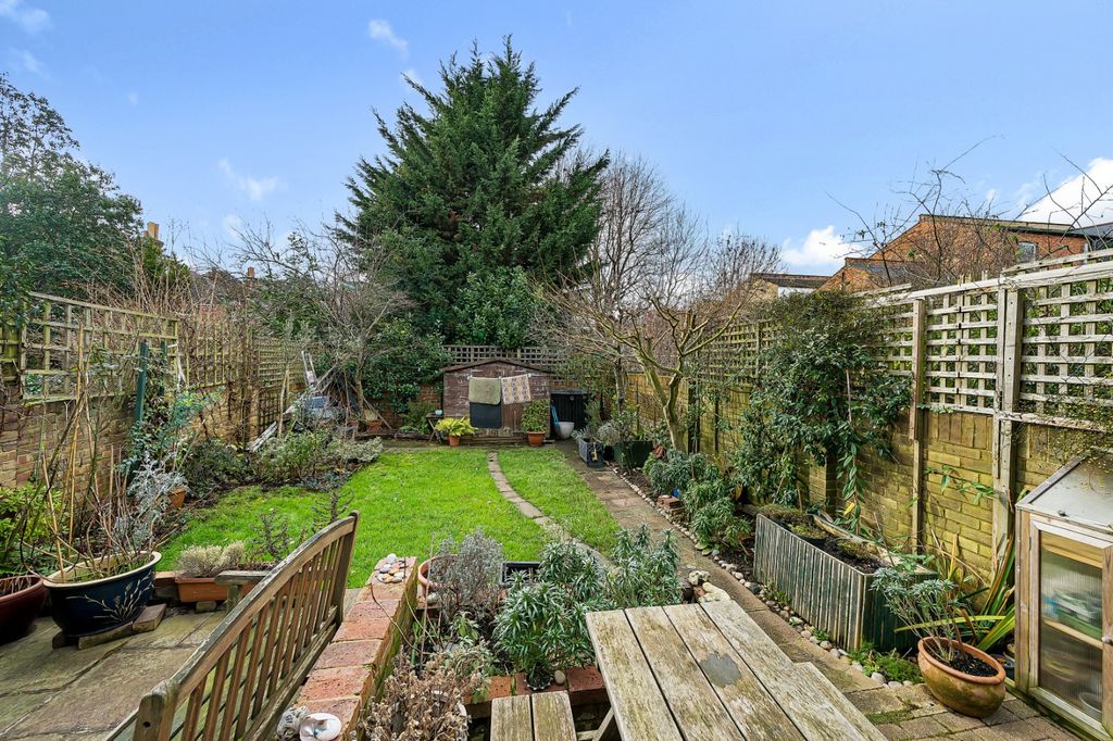 Property photo 2 of 20 Picture No. 01