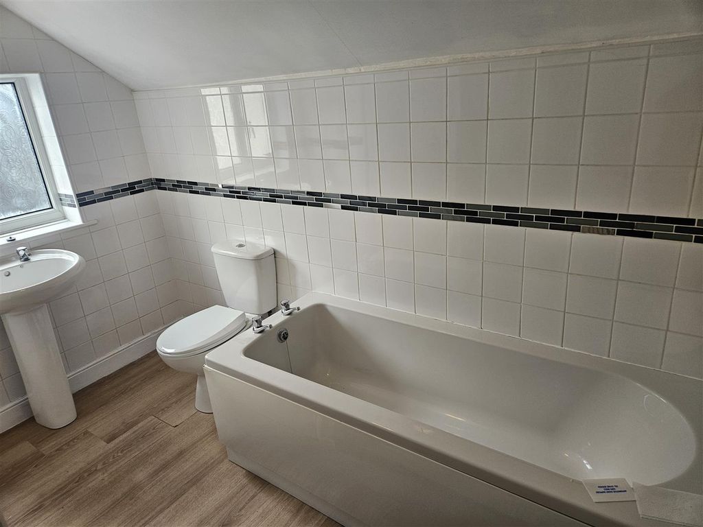 Property photo 3 of 7 20260401_130259.Jpg