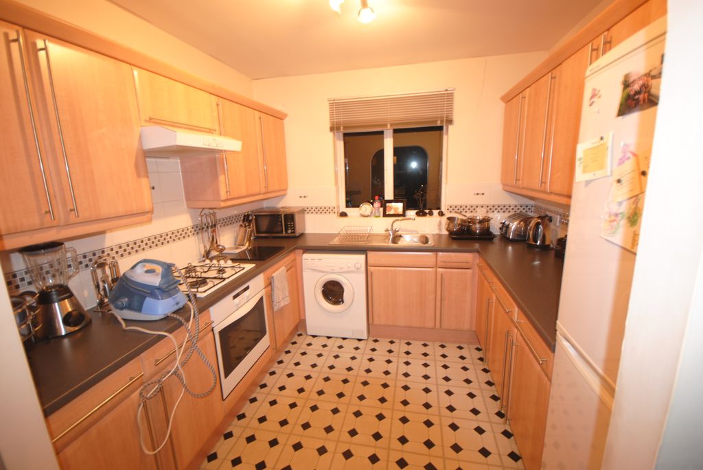 Property photo 2 of 5
