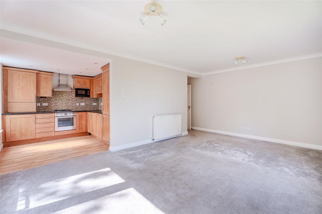Additional image 8 of 2 bed flat for saleMay Gardens, Wishaw ML2