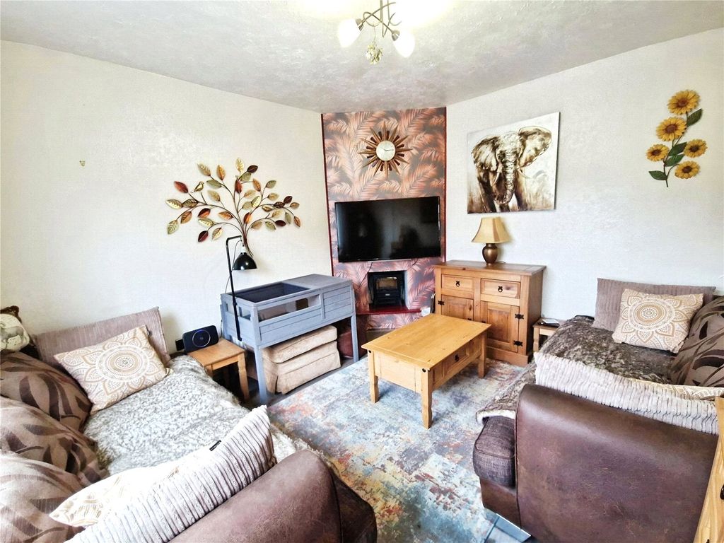 Property photo 3 of 26 Picture No. 35