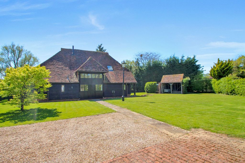 Property photo 1 of 35
