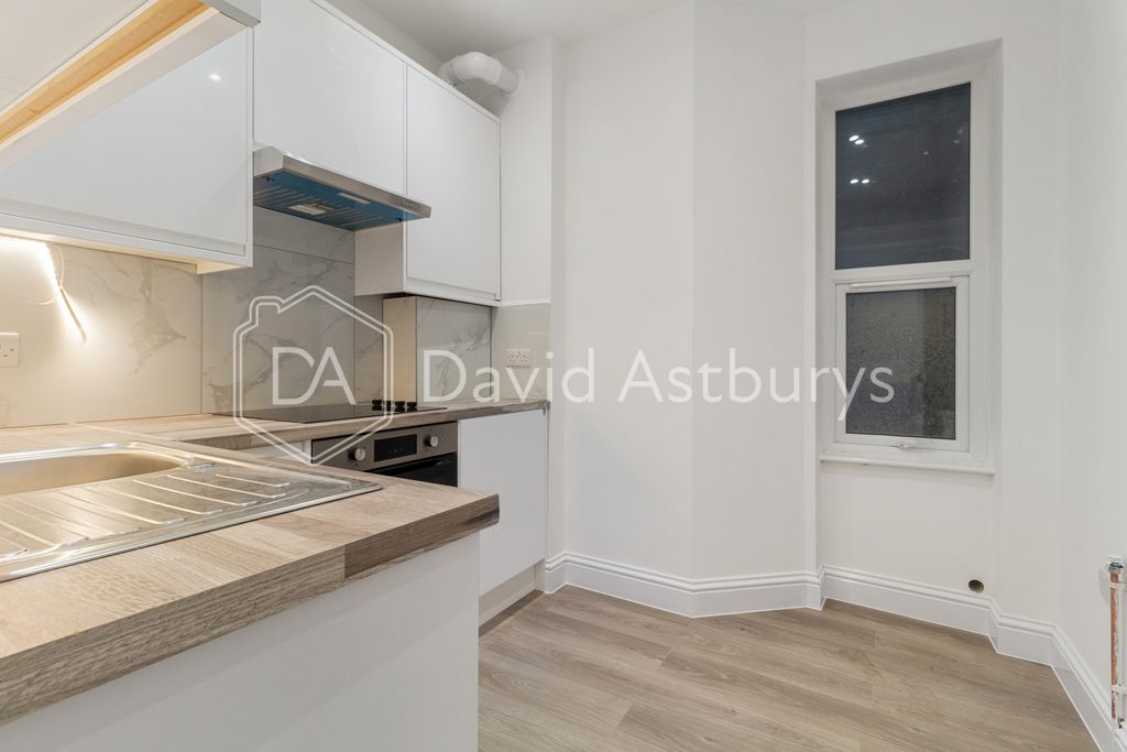 Property photo 3 of 3 Img_30051_20_Original