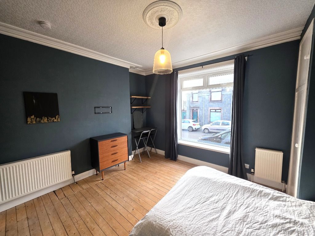 Property photo 2 of 8 Photo 2