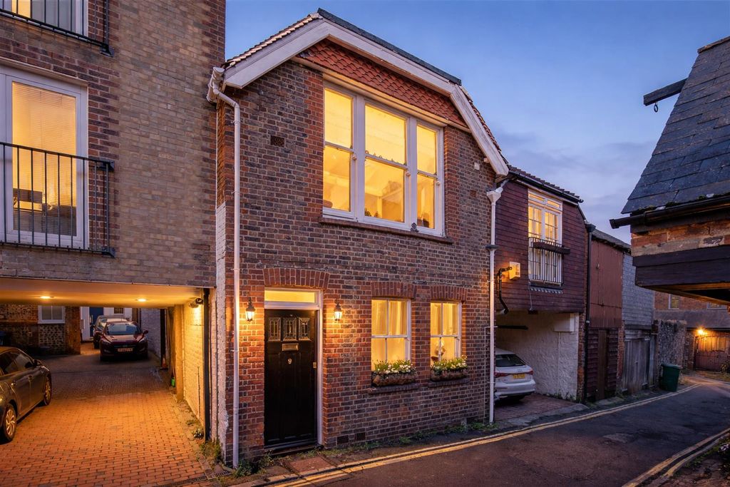 Property photo 1 of 30 Chatgpt Image Mar 24, 2026, 10_53_02 Am.Png