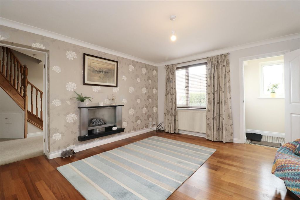 Property photo 3 of 18 Image00004.Jpeg