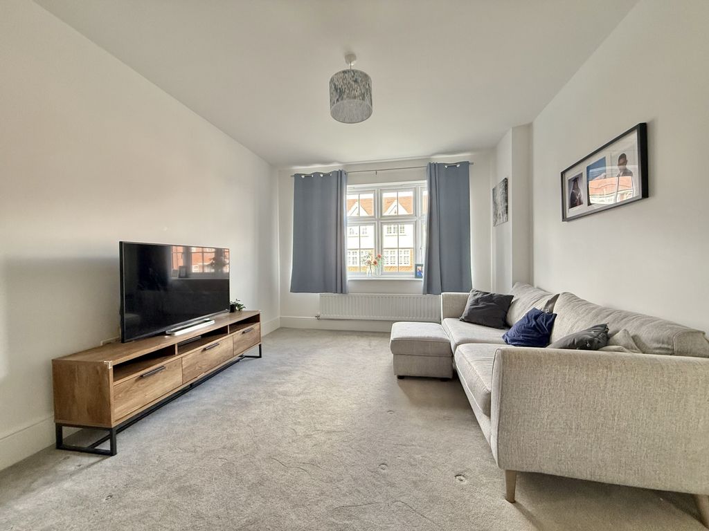 Property photo 2 of 20 Photo 1