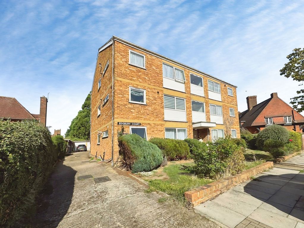 Property photo 1 of 6