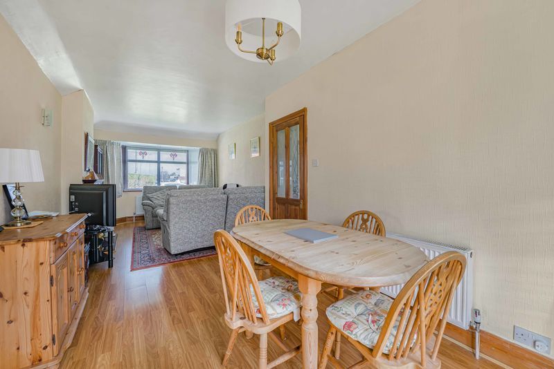 Property photo 2 of 14 Photo 11