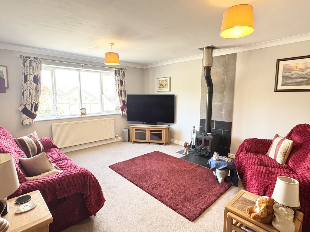 Property photo 3 of 16 Not Specified