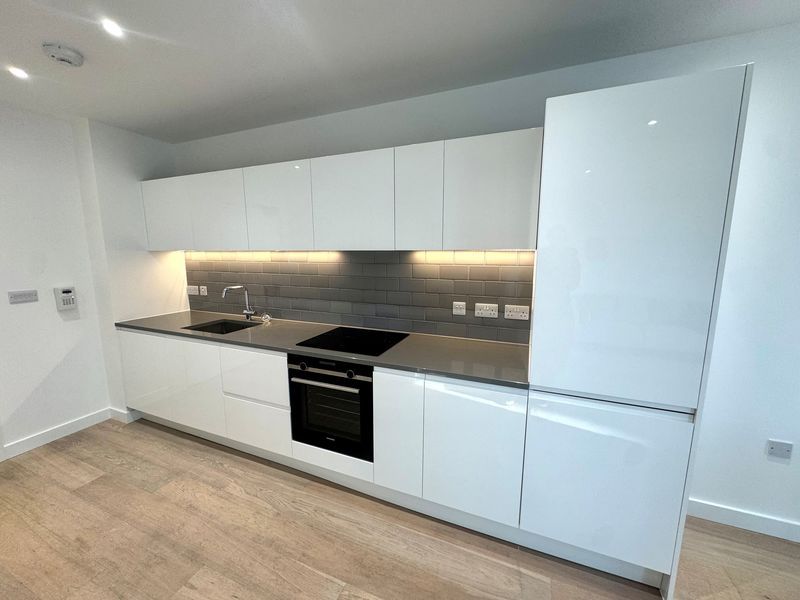 Property photo 3 of 11 Photo 5