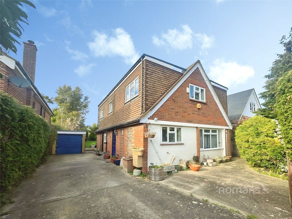 Property photo 1 of 16 Picture No. 15