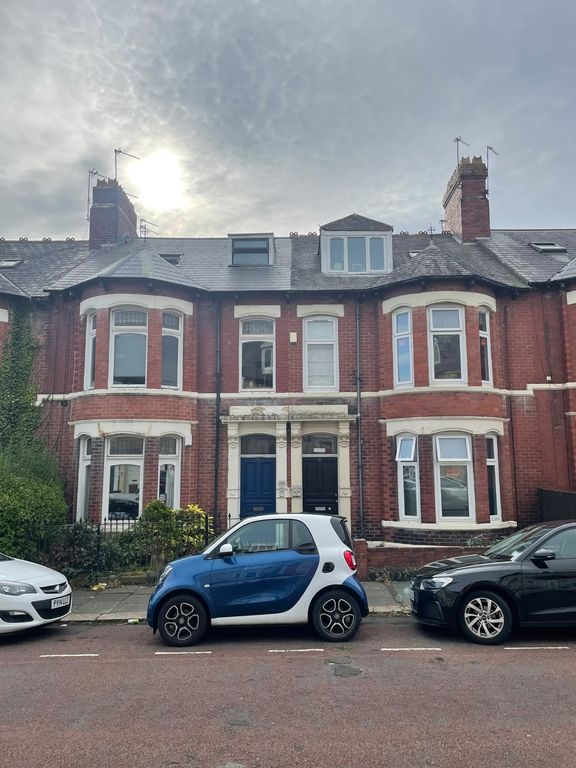 Property photo 1 of 1 5702411
