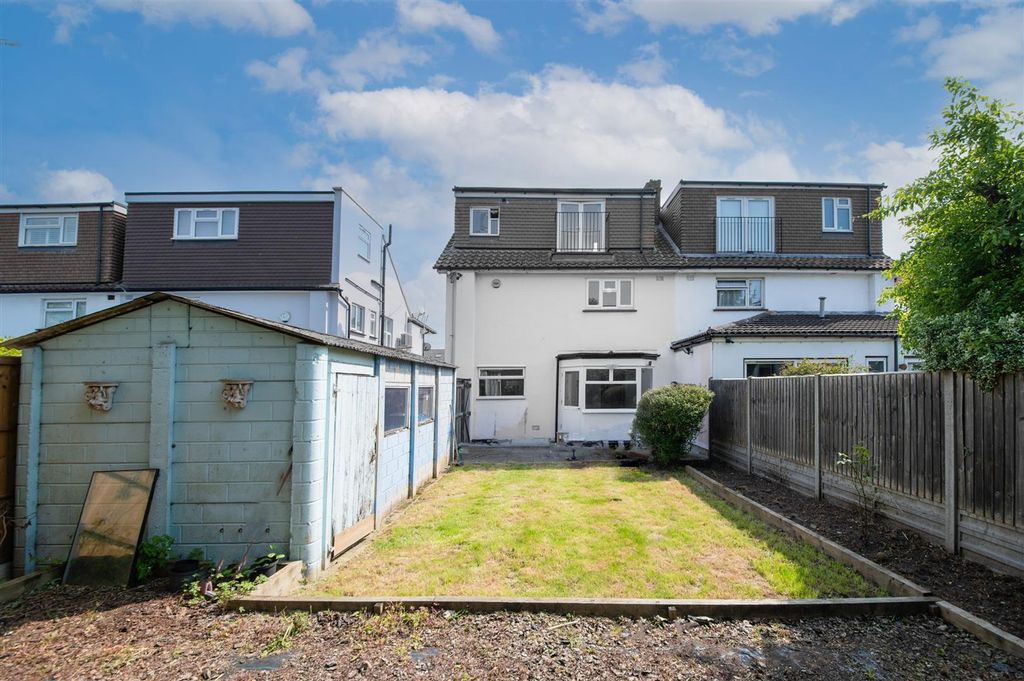 Property photo 2 of 15